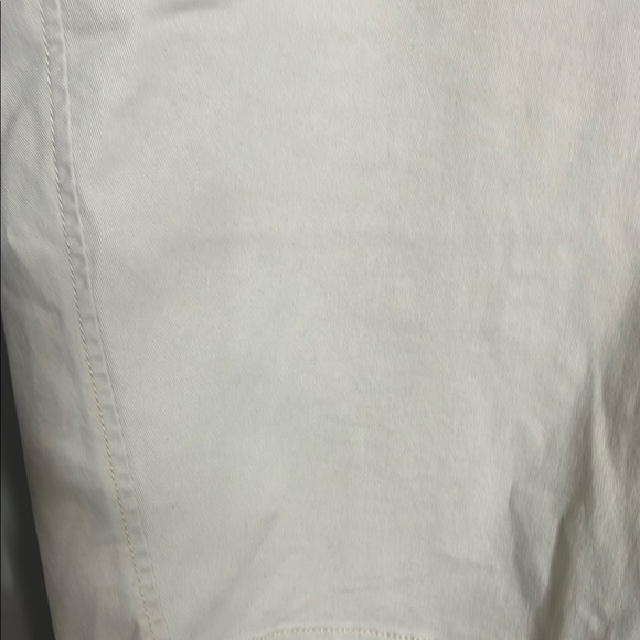 Jag Jeans Cream Bermuda Shorts Classic Comfort - Picture 4 of 6